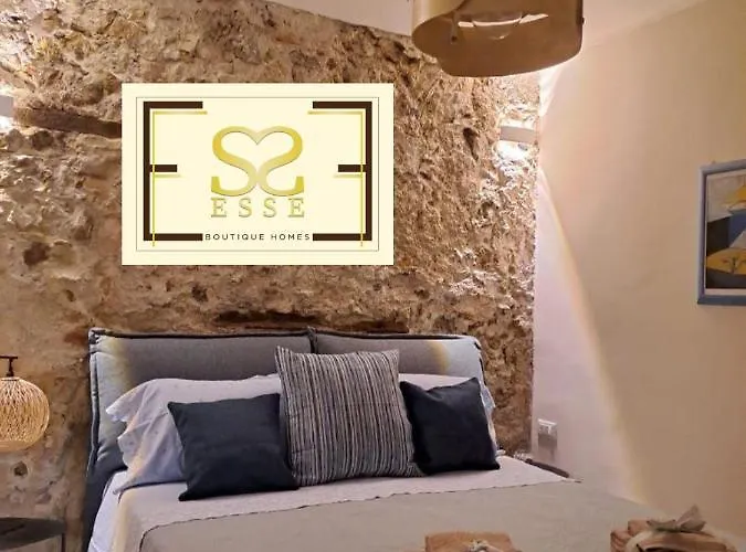 Esse Boutique Homes