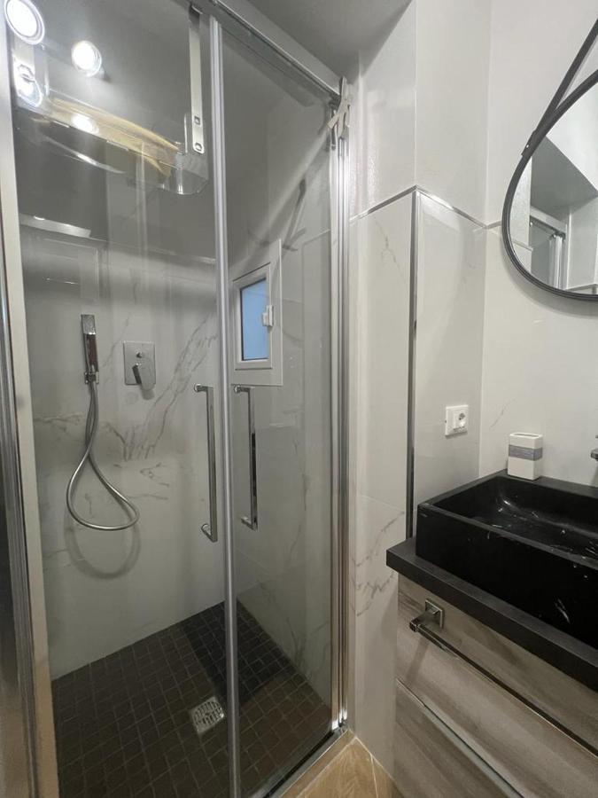 Esse Boutique Homes *